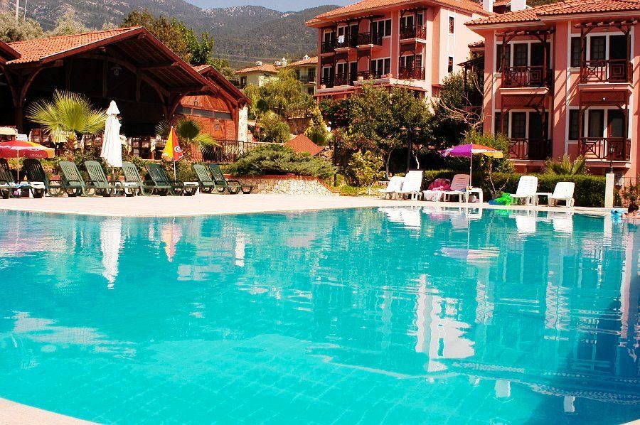 Club Pink Palace Hotel Ölüdeniz Zewnętrze zdjęcie