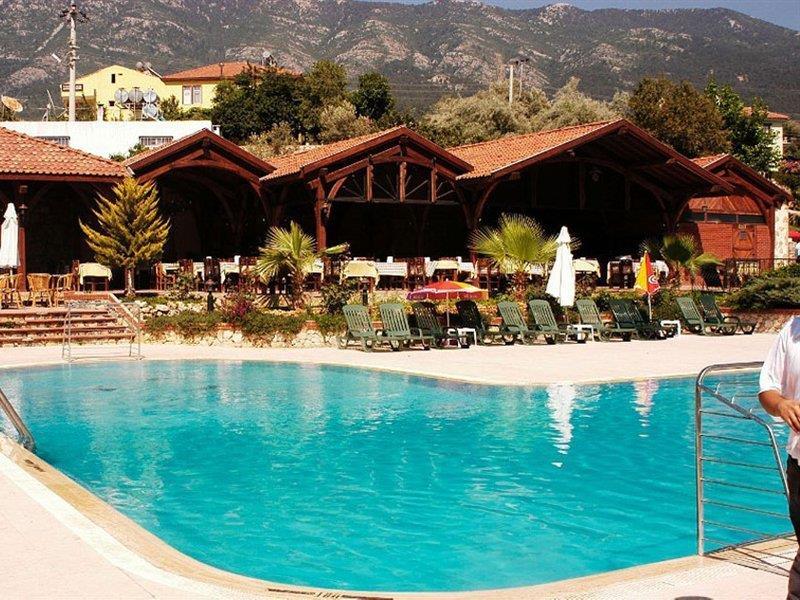 Club Pink Palace Hotel Ölüdeniz Zewnętrze zdjęcie