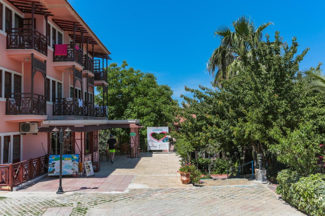Club Pink Palace Hotel Ölüdeniz Zewnętrze zdjęcie