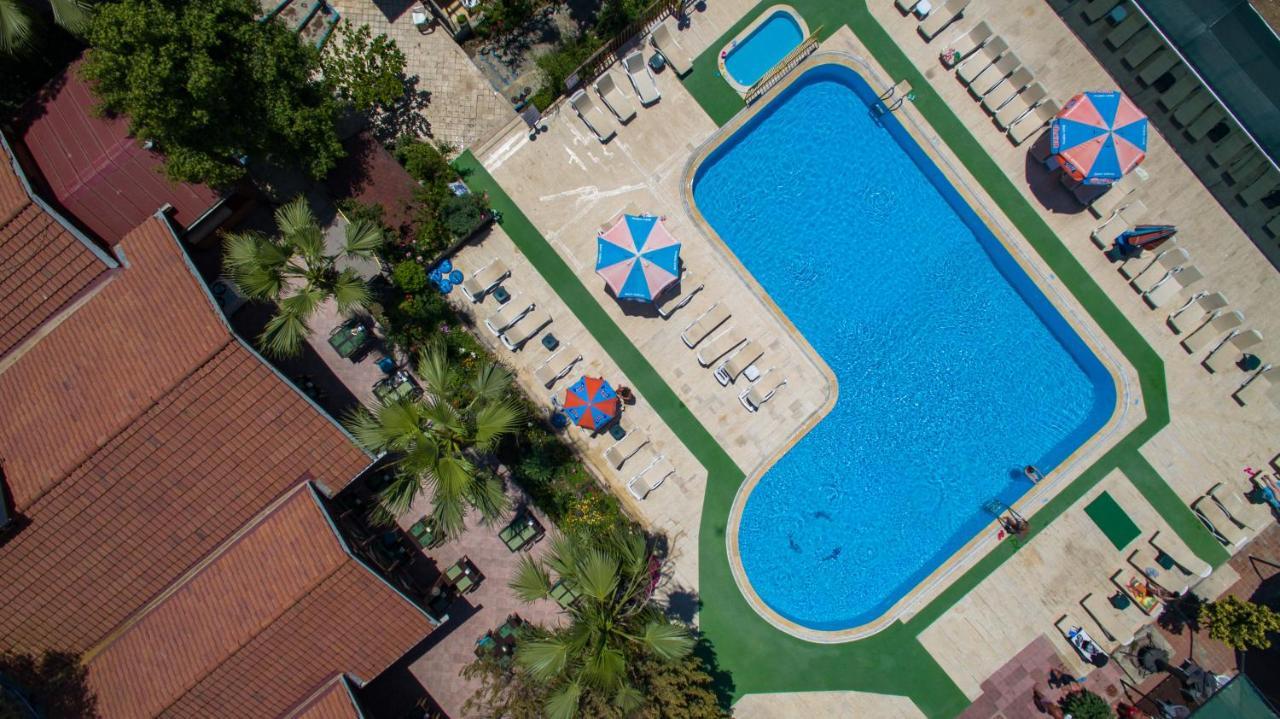 Club Pink Palace Hotel Ölüdeniz Zewnętrze zdjęcie